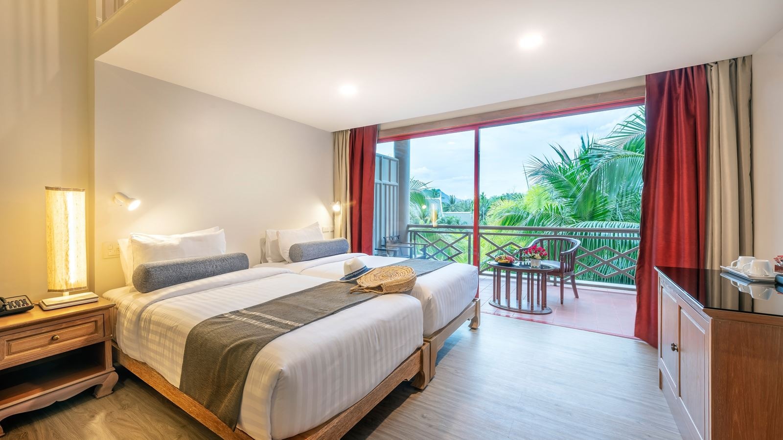 rooms-family-duplex-room