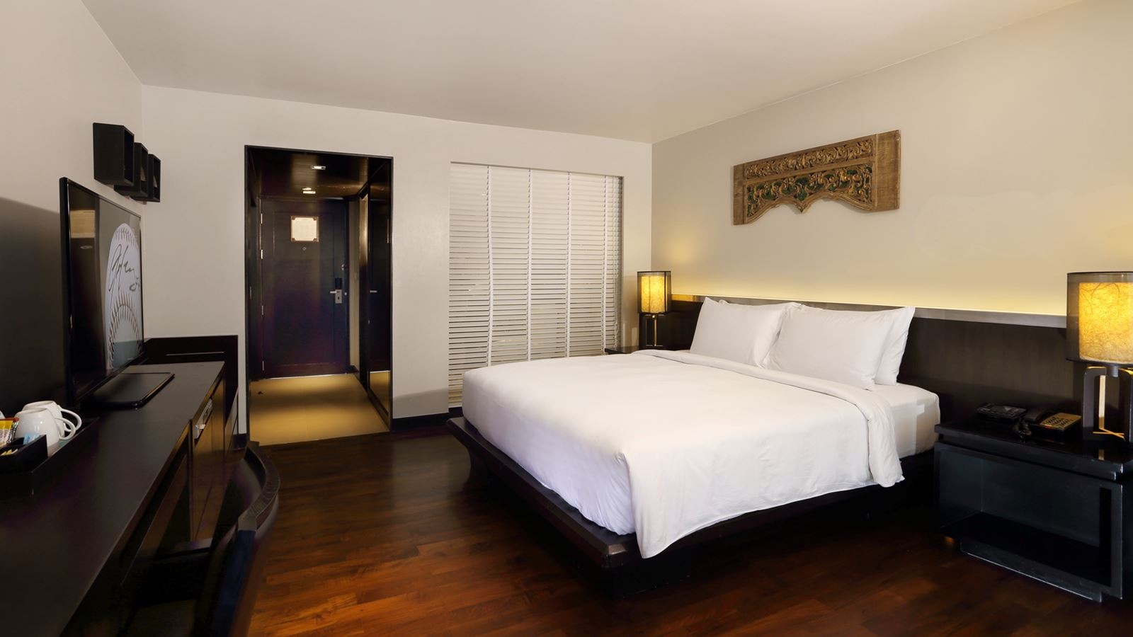 rooms-deluxe-ocean-view-room