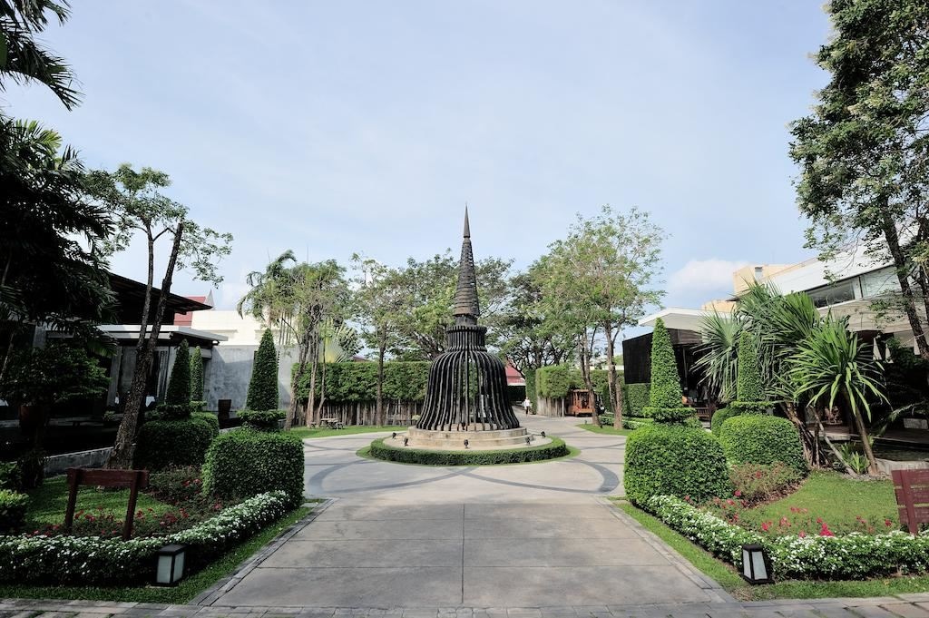 general-main-building