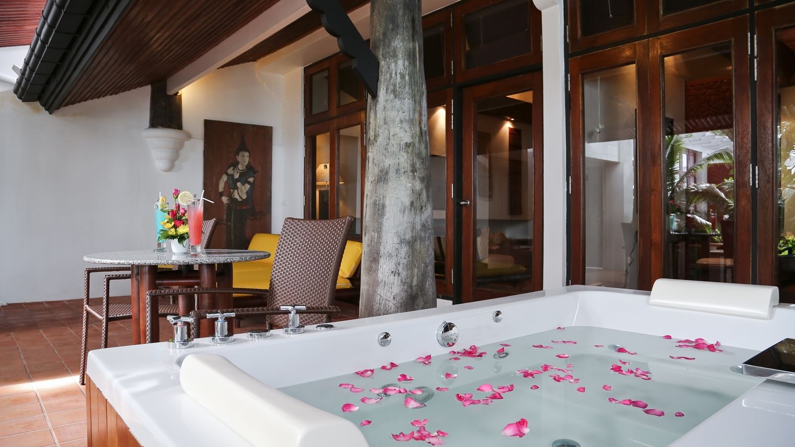 rooms-suite-3-hong-sam