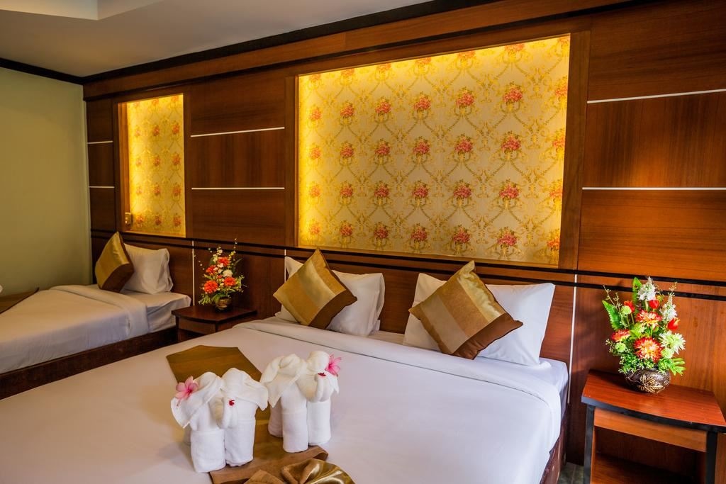 rooms-deluxe-triple-bungalow