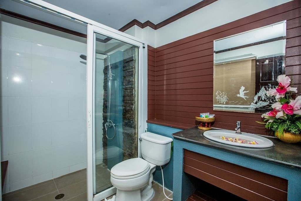 rooms-deluxe-triple-room