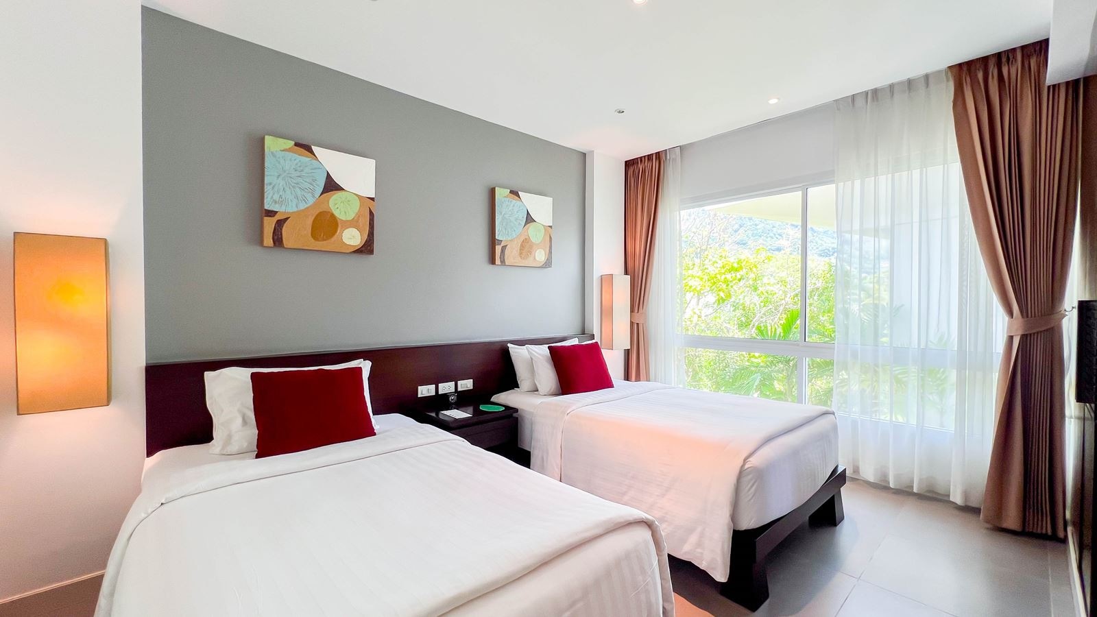 rooms-family-two-bedroom-garden-residence