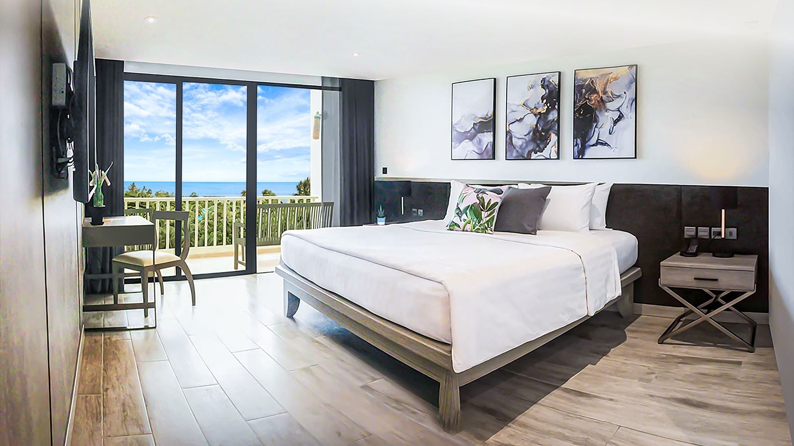 rooms-paradox-seaview