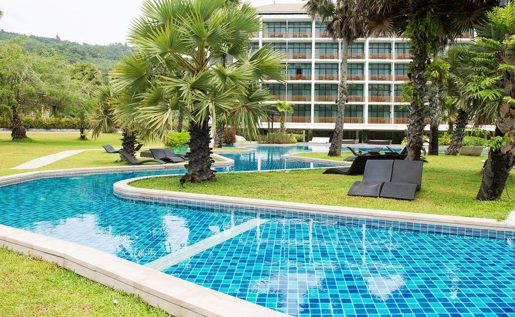 general-main-building