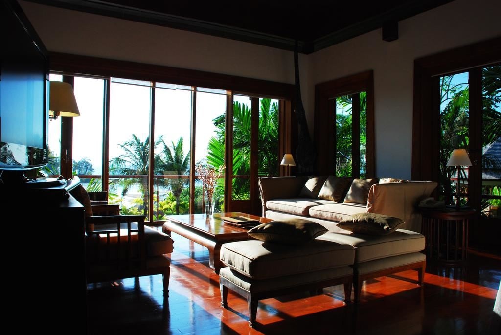 rooms-2-bed-room-pool-villa