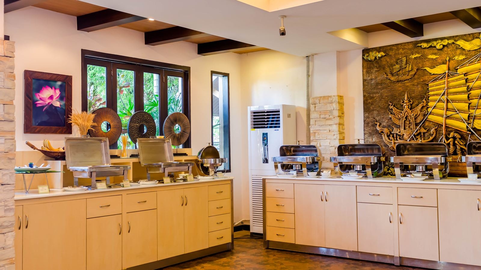 restaurants-aimaoch-restaurant