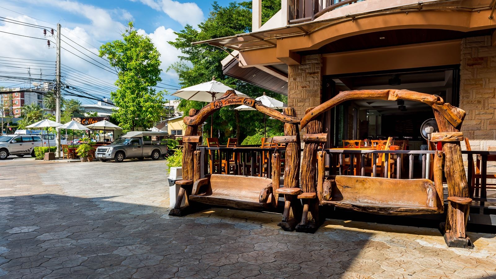 restaurants-aimaoch-restaurant