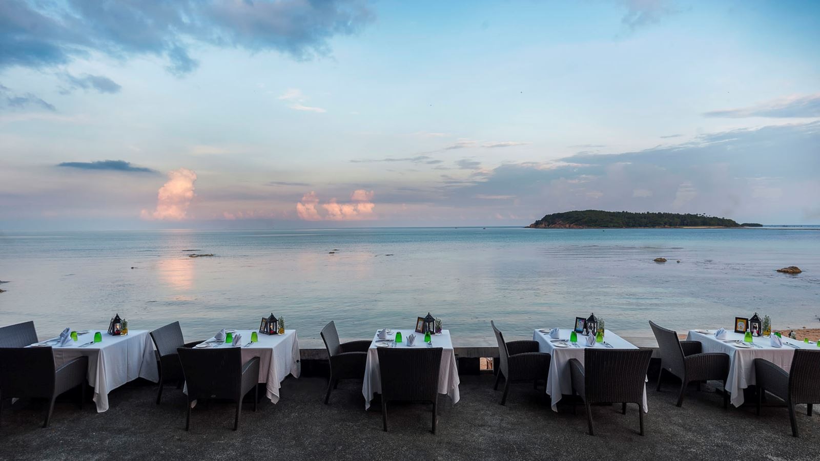 restaurants-the-barge-restaurant