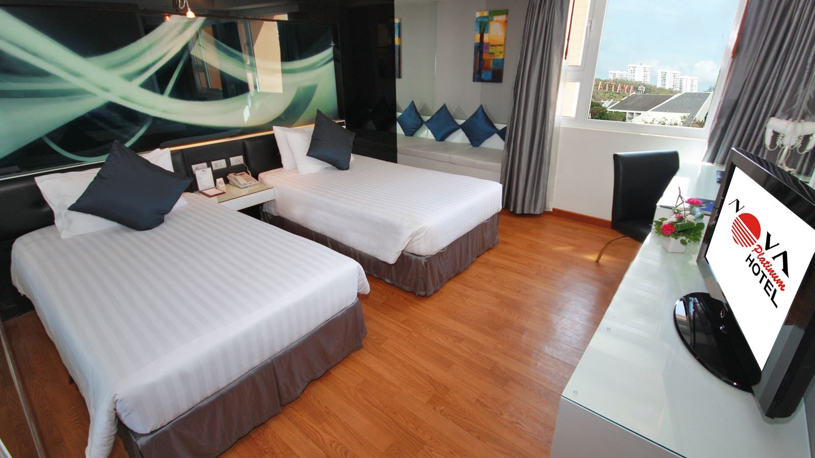 rooms-superior-double-or-twin