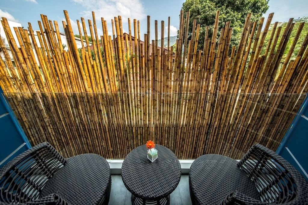 rooms-superior-with-balcony