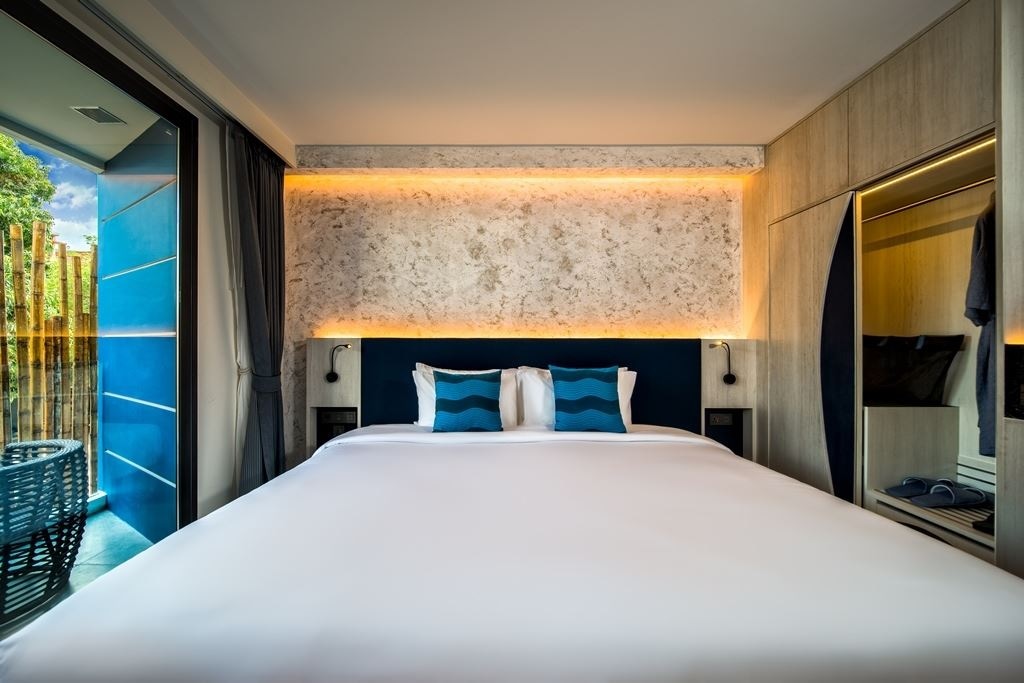 rooms-superior-with-balcony