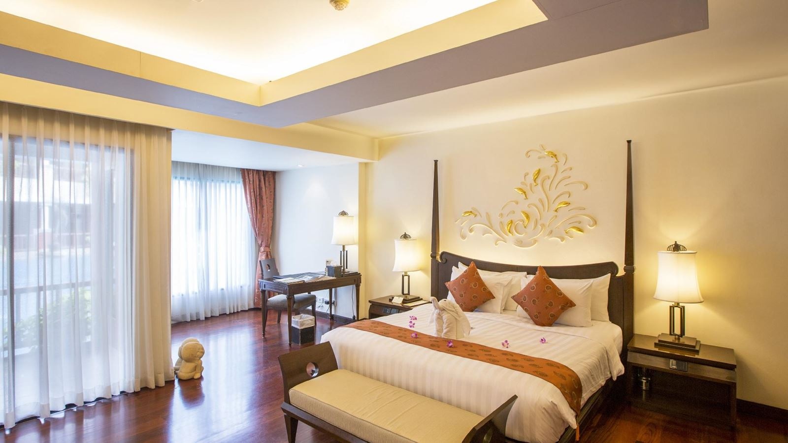 rooms-1-bedroom-suite