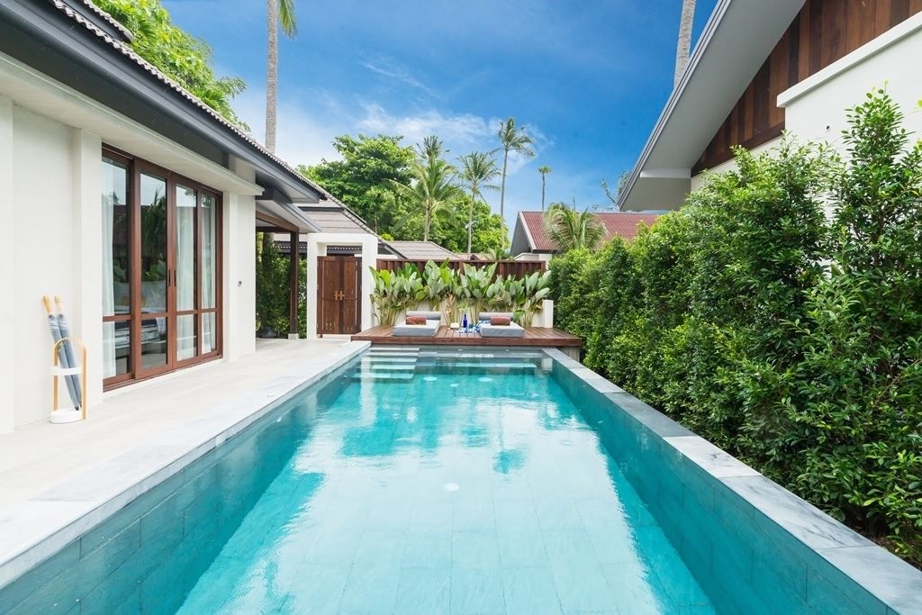 rooms-sea-breeze-pool-villa