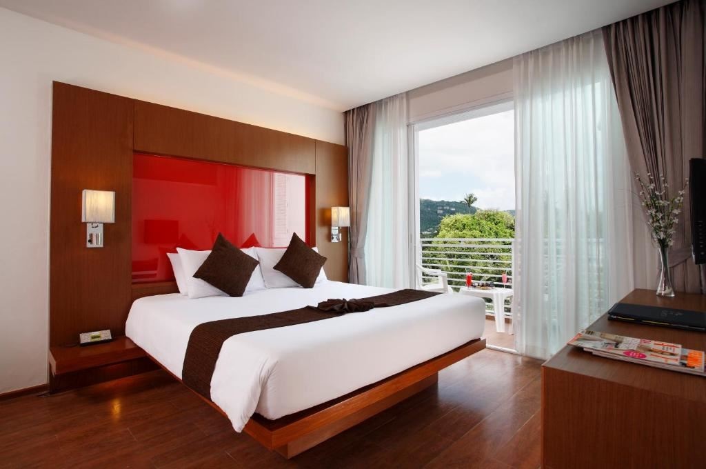 rooms-deluxe-room-avenue-wing