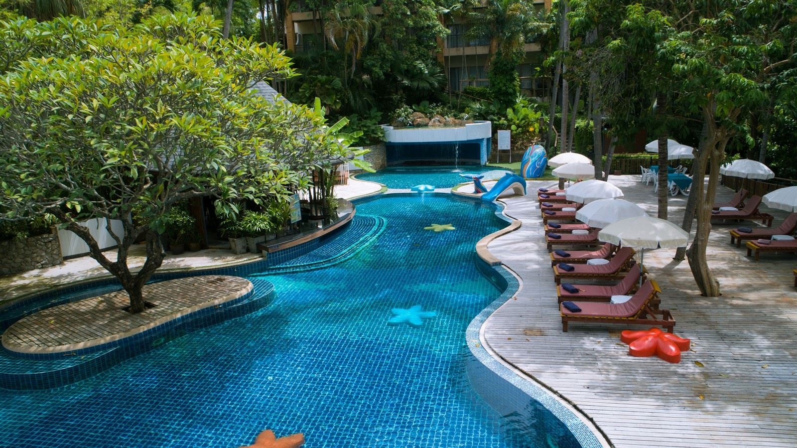pools-outdoor-pool