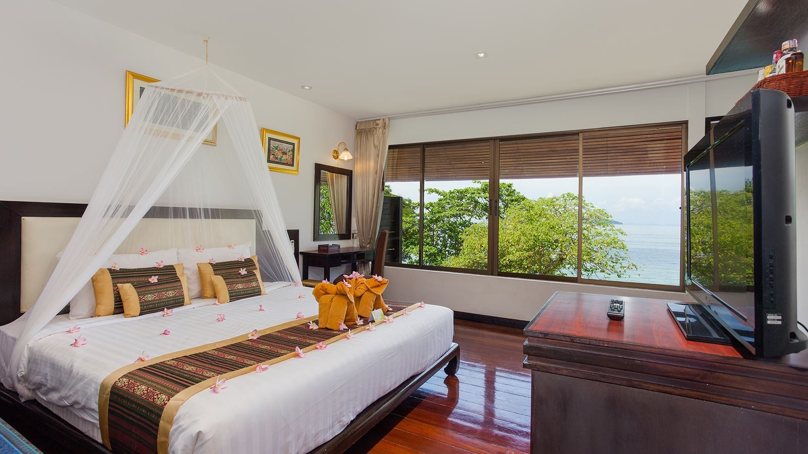 rooms-deluxe-cottage