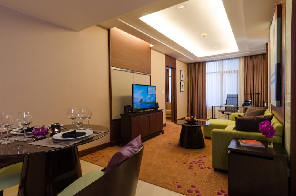 rooms-executive-suite