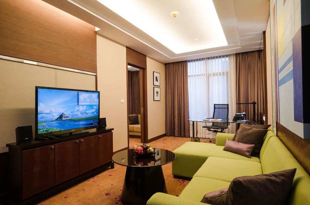 rooms-executive-suite