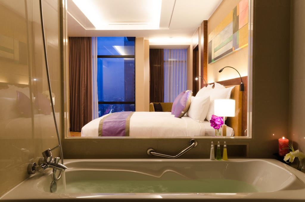 rooms-executive-suite