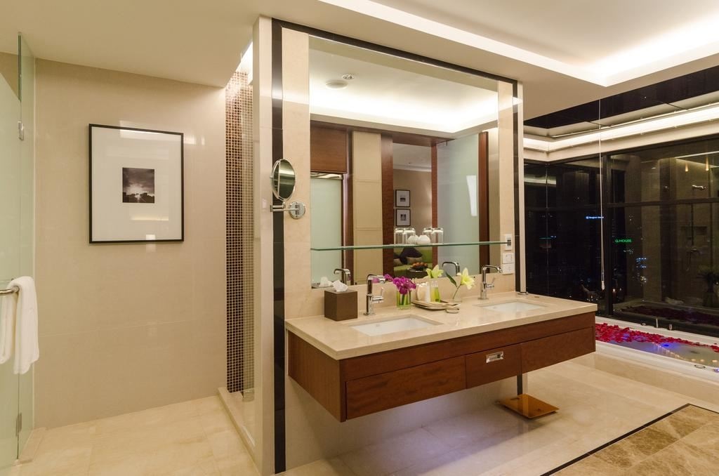 rooms-premiere-suite