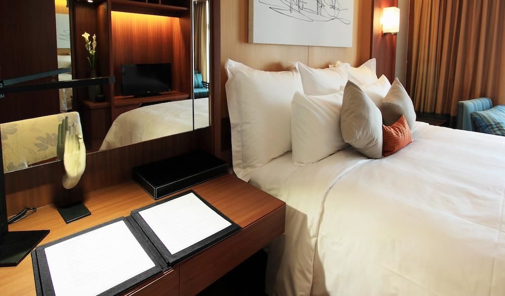 rooms-one-bedroom-suite