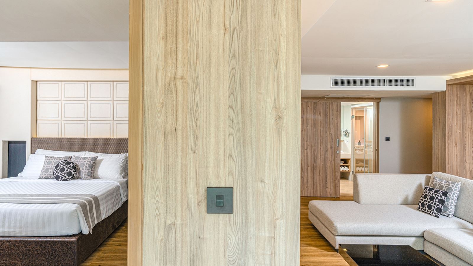 rooms-graceland-suite-seaview-new-2-bedrooms