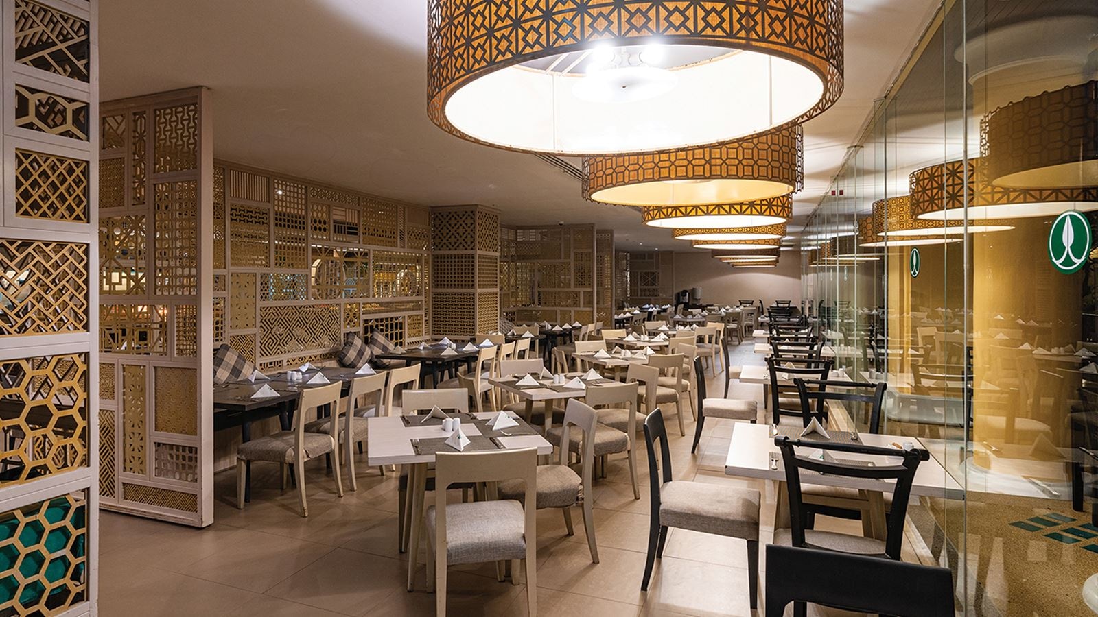 restaurants-bualuang-restaurant