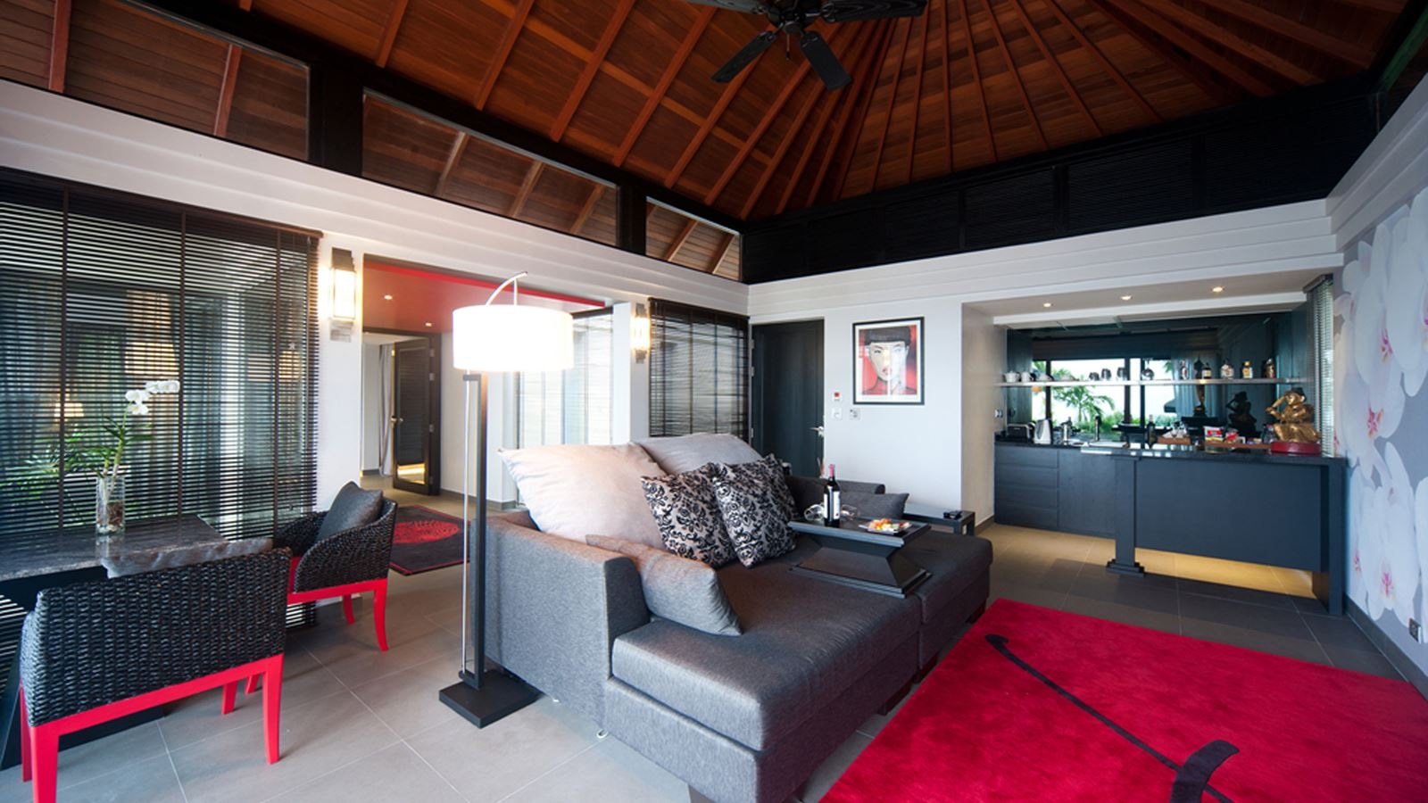 rooms-tropical-pool-villa