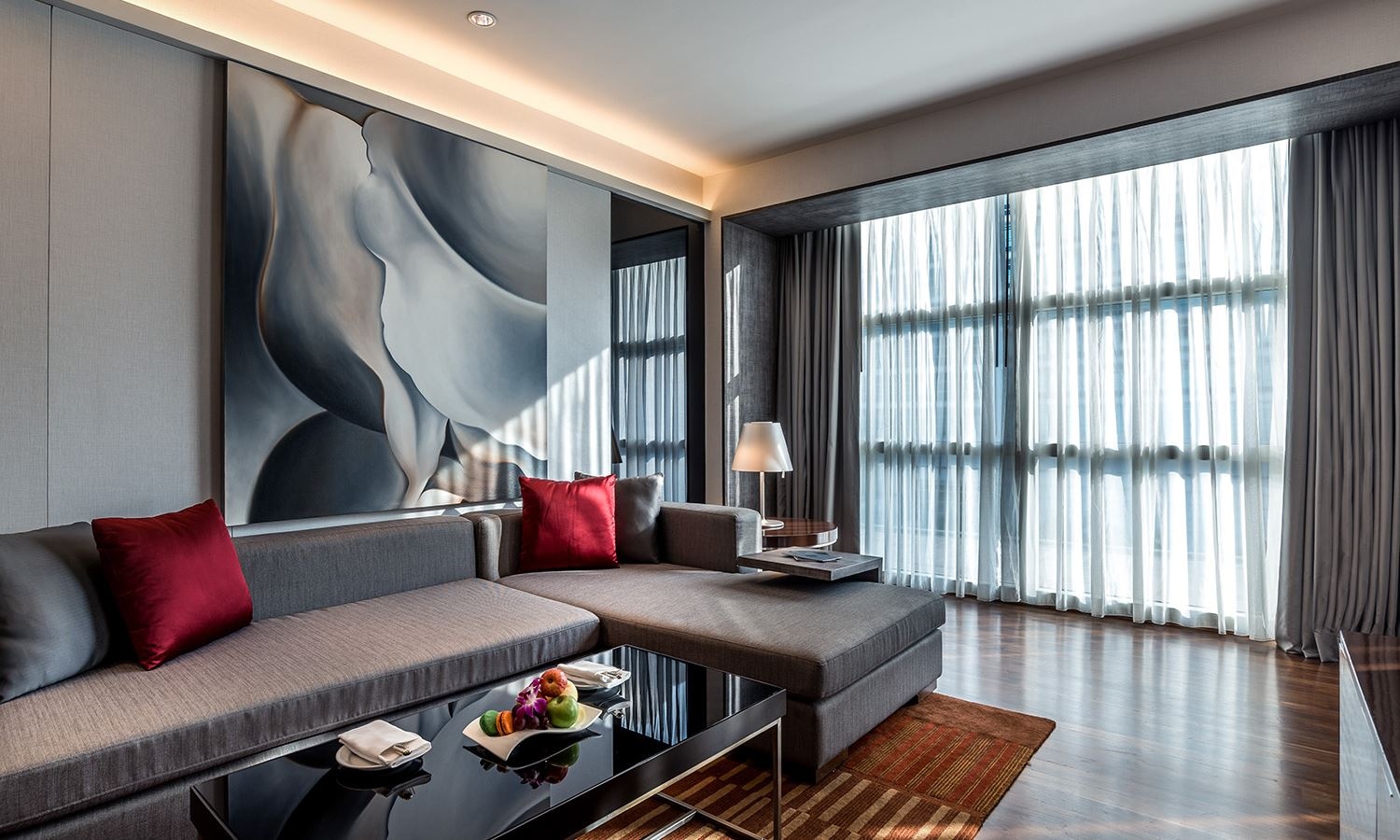 rooms-executive-suite-room