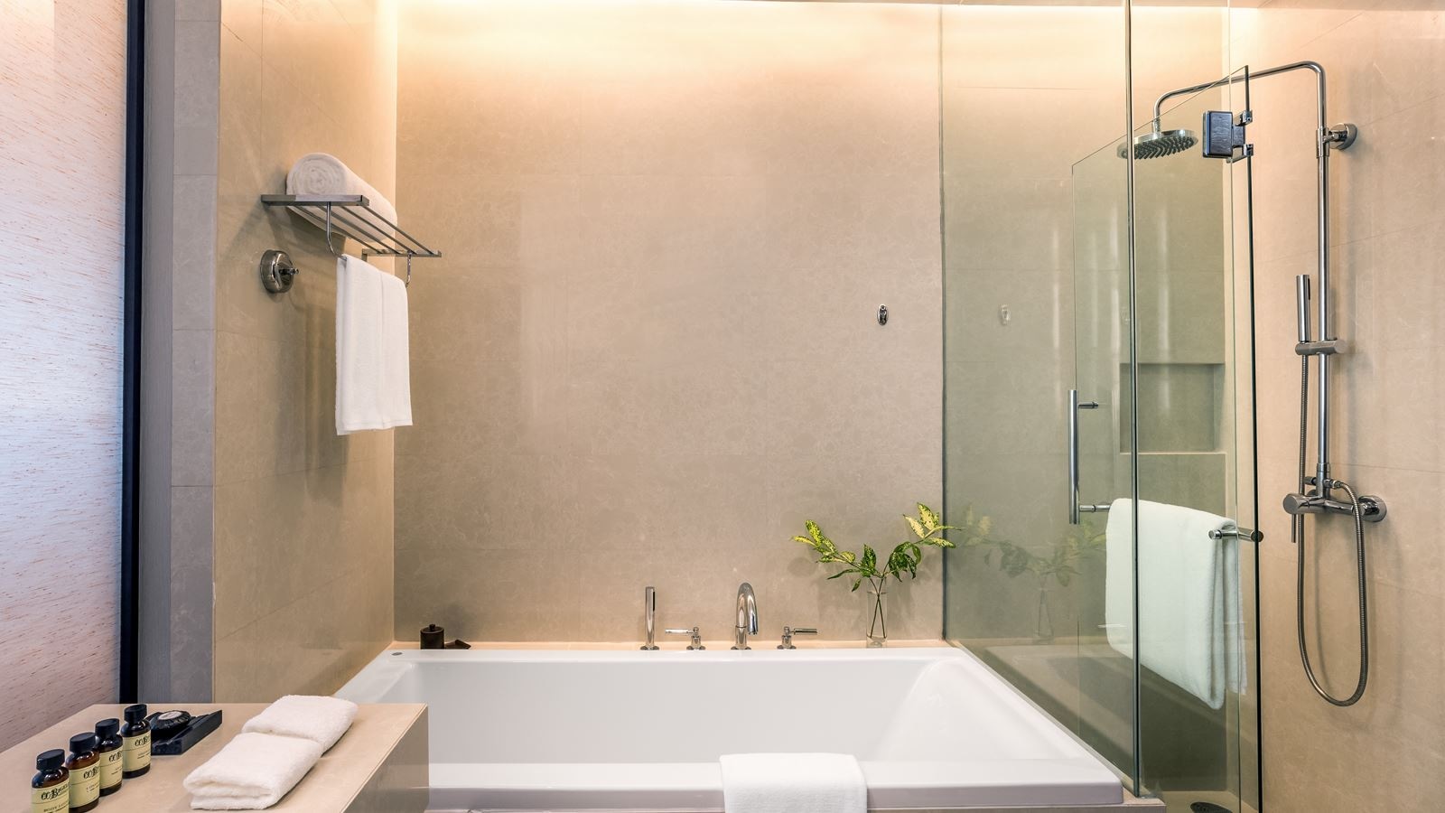 rooms-executive-room