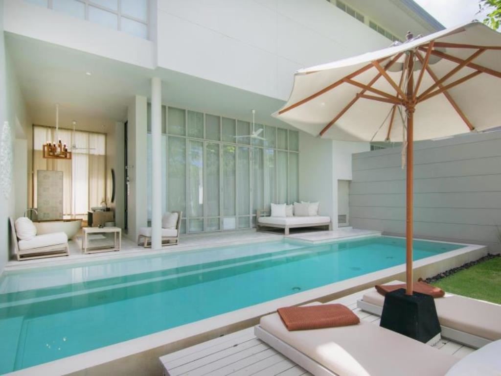 rooms-garden-pool-villa