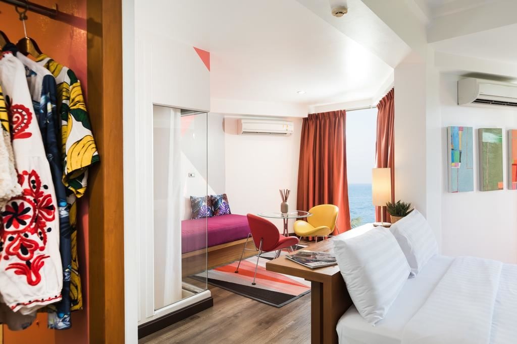 rooms-deluxe-sea-view