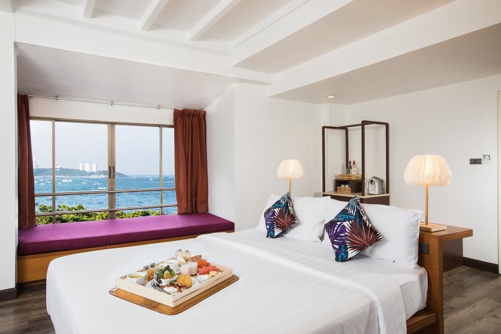 rooms-deluxe-grand-sea-view