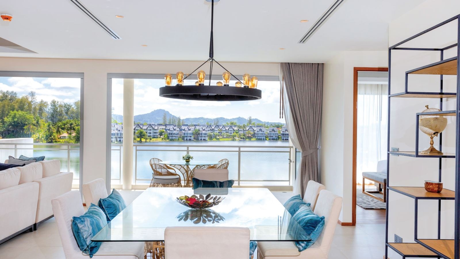 rooms-2bedroom-pool-suite-lagoon-view