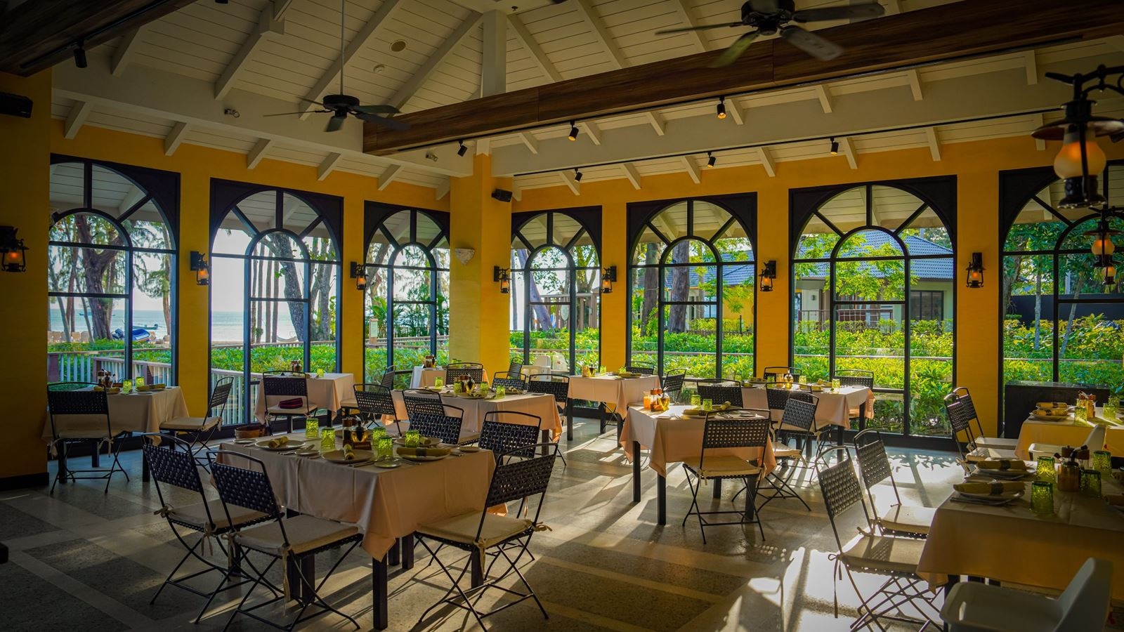 restaurants-limoncello-italian-restaurant