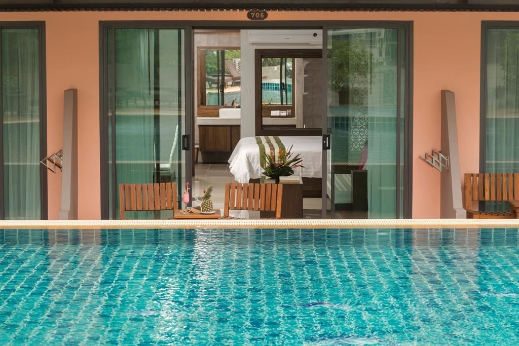 rooms-grand-deluxe-pool-access