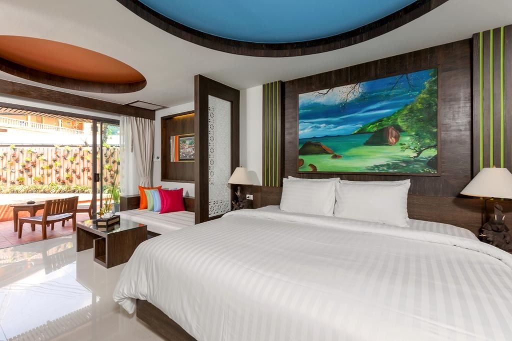 rooms-grand-deluxe-pool-access