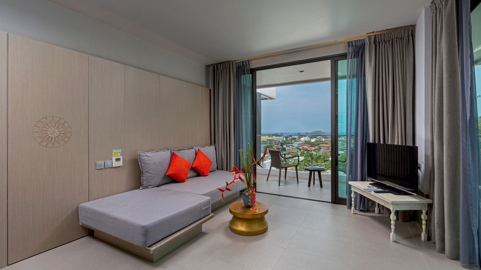 rooms-executive-suit-room