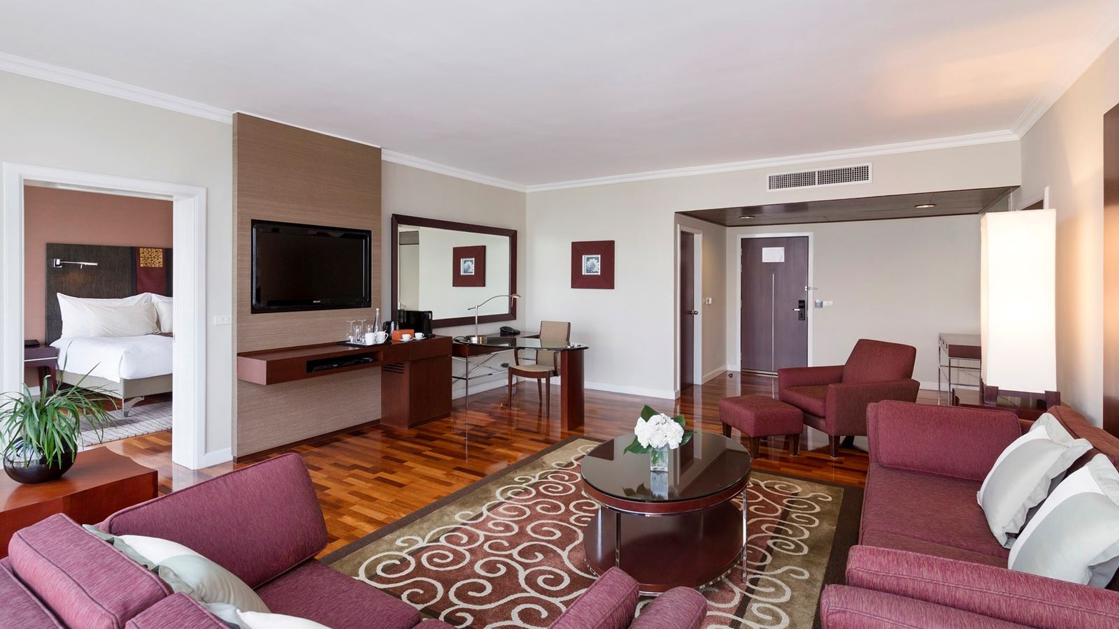 rooms-executive-suite