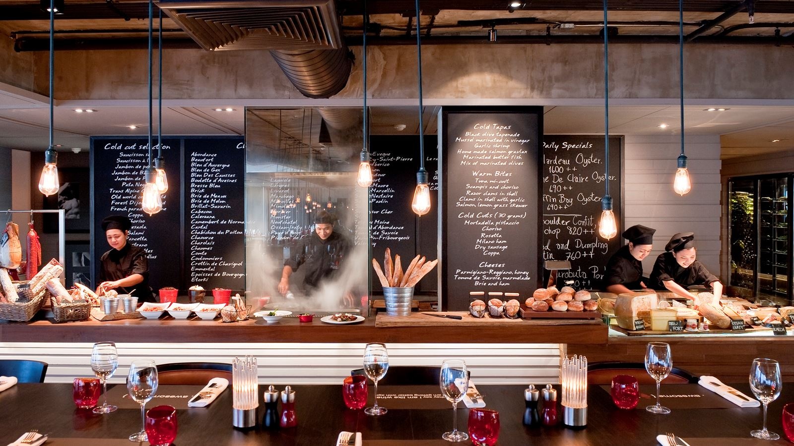 restaurants-scarlett