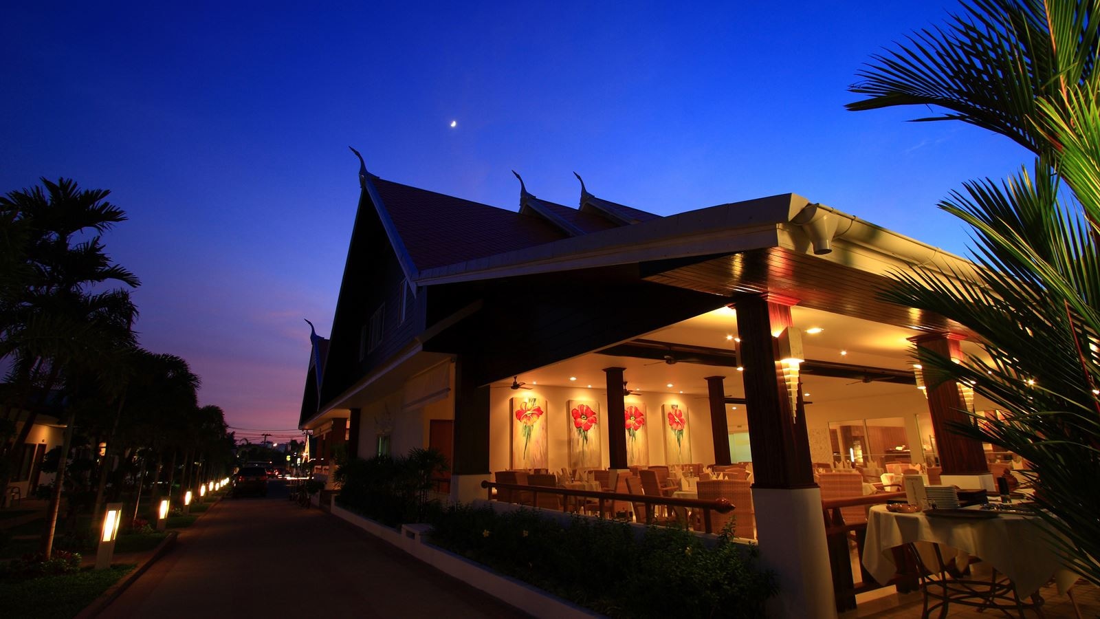 restaurants-thai-garden-restaurant