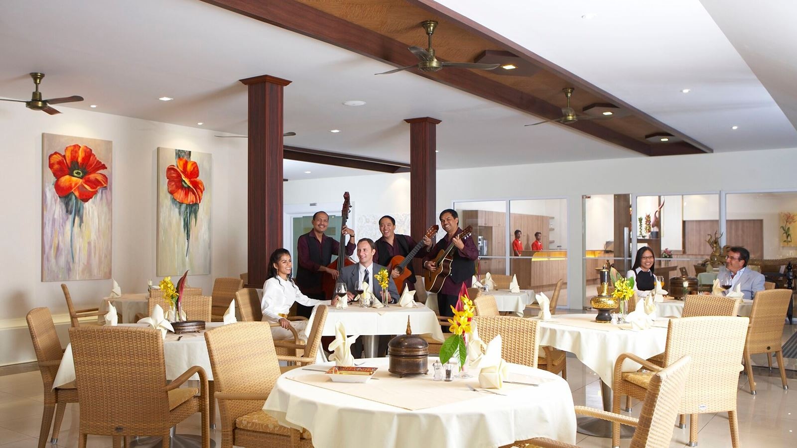 restaurants-thai-garden-restaurant