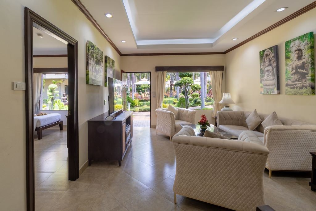 rooms-deluxe-handicapped-1br-apartment-garden-view