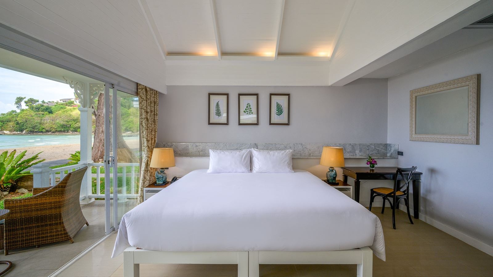 rooms-beachfront-cottage