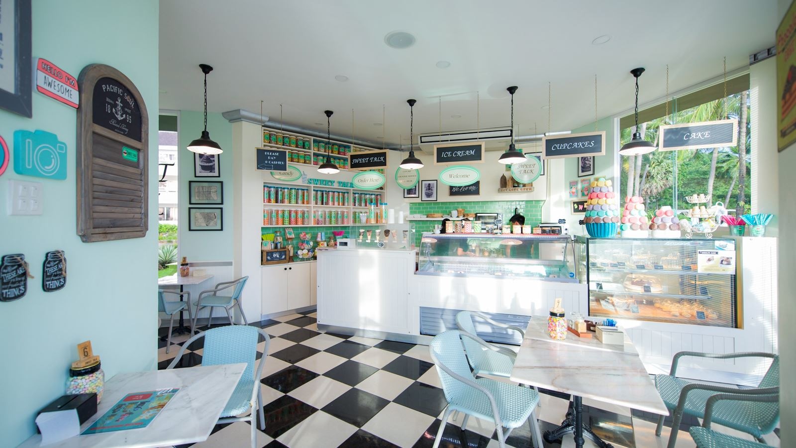 restaurants-sweet-talk-dessert-cafe