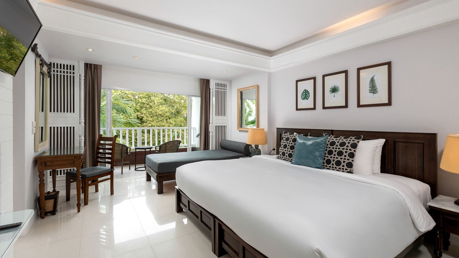 rooms-deluxe-terrace