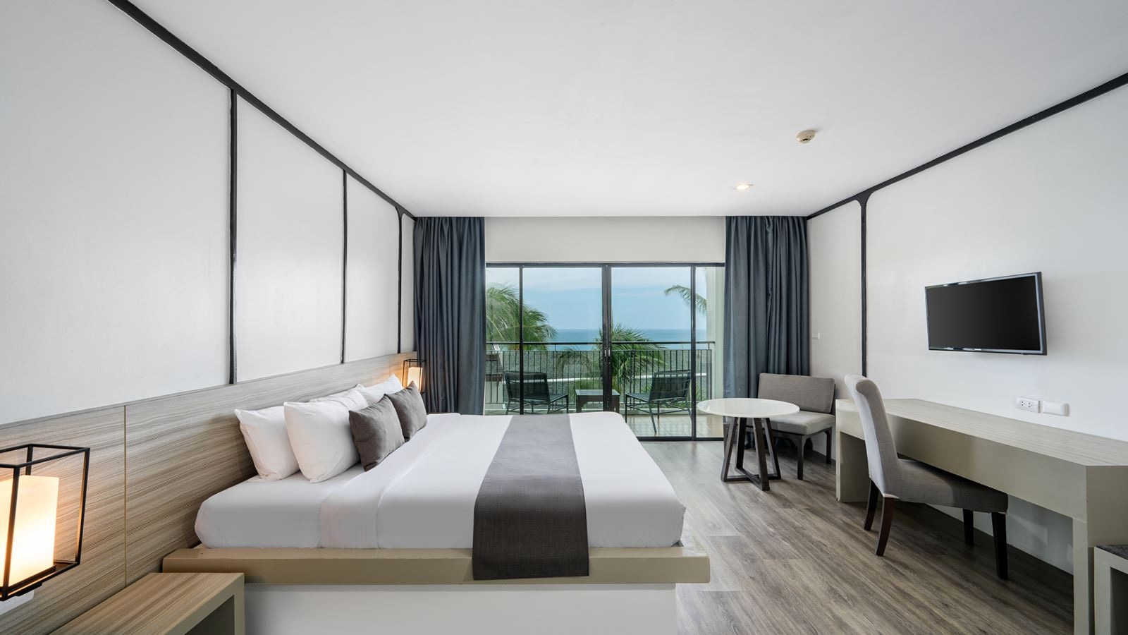 rooms-deluxe-seaview