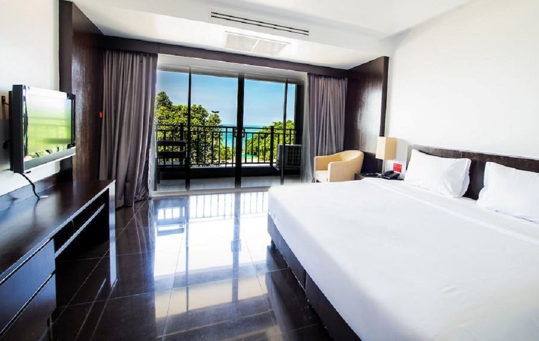 rooms-executive-suite-sea-view