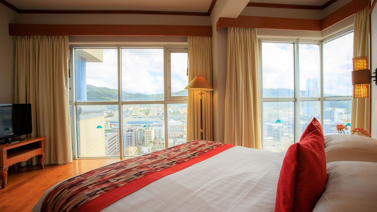 rooms-paradise-suite